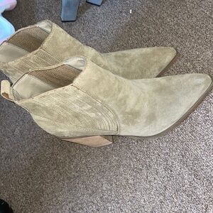 Brand new Marc fisher boots